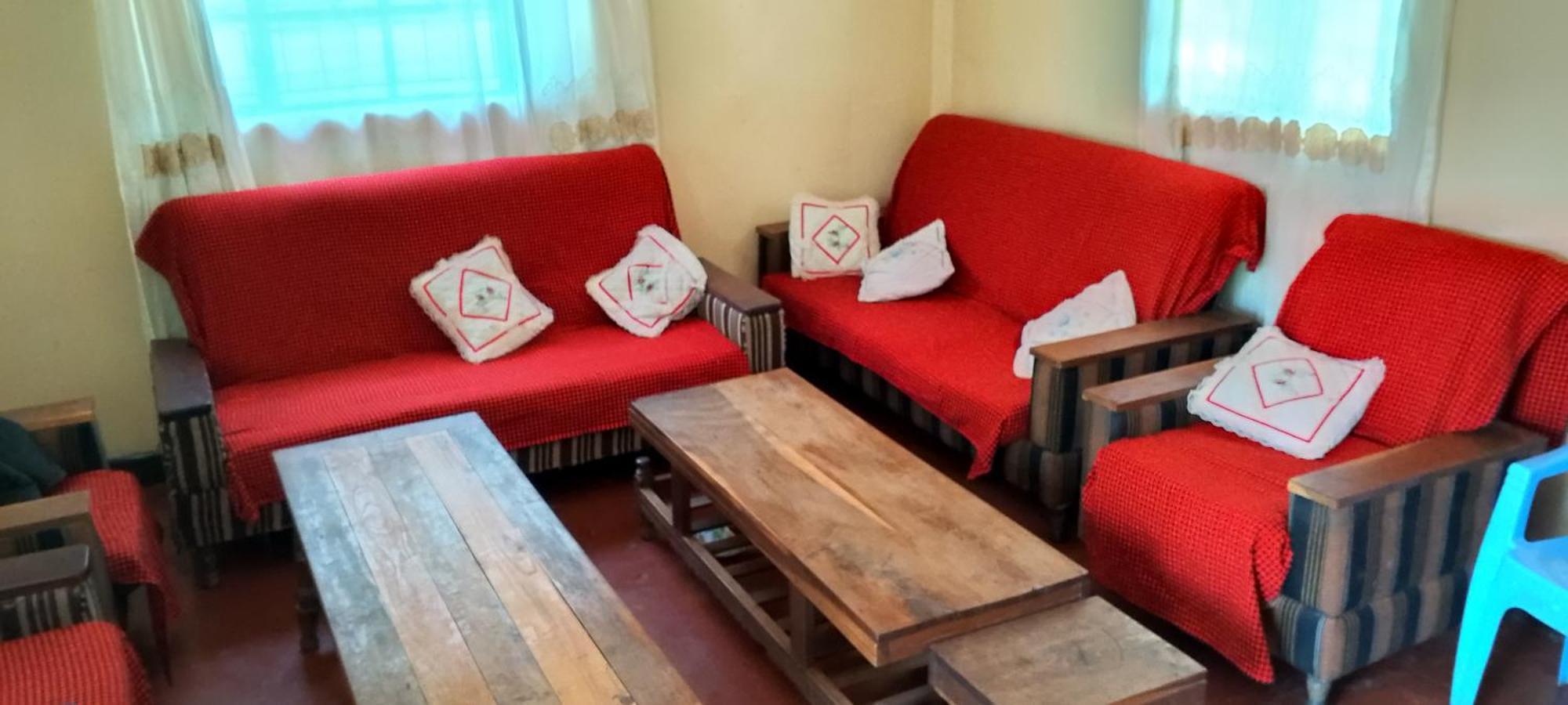 Greenfield Homestay -Full Board Oloitokitok المظهر الخارجي الصورة