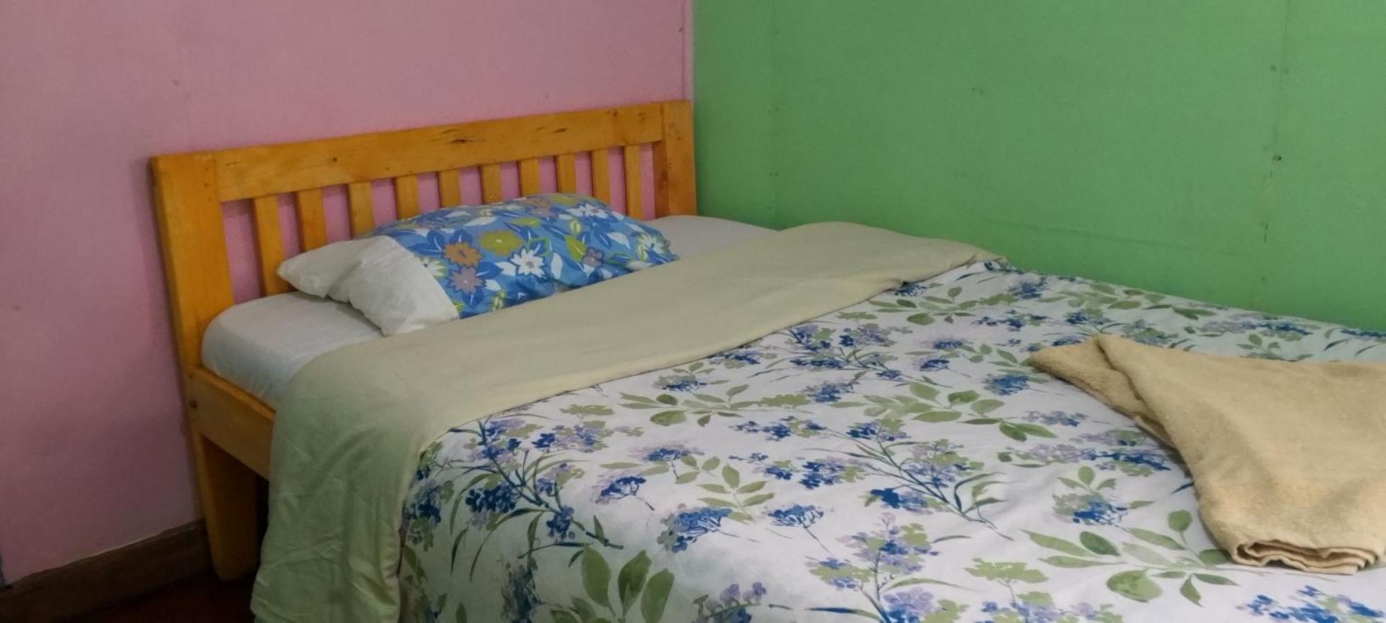 Greenfield Homestay -Full Board Oloitokitok الغرفة الصورة