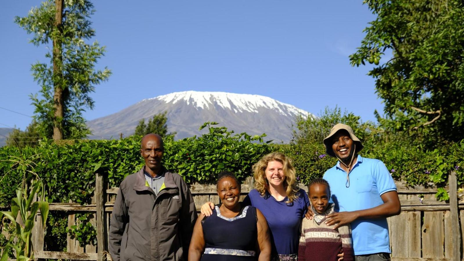 Greenfield Homestay -Full Board Oloitokitok المظهر الخارجي الصورة